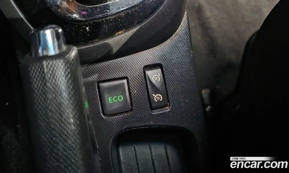 Renault QM3 2015 1.5 Автомат в Москве № 184886, фото 3