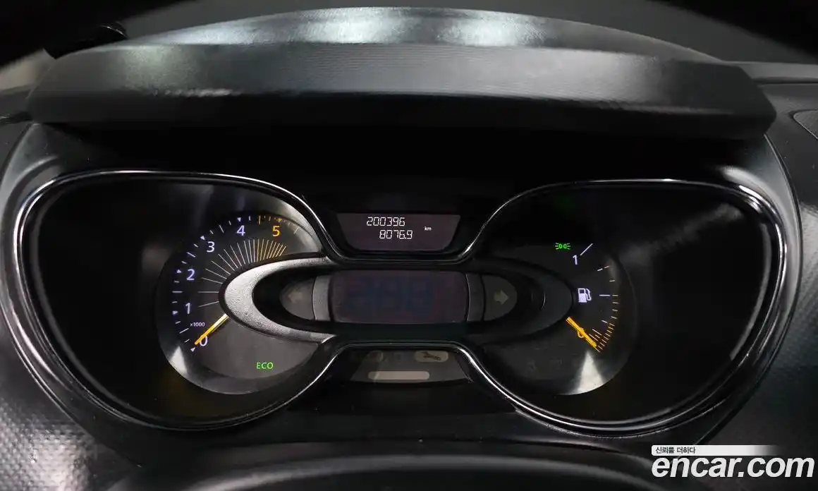 Renault QM3 2015 1.5 Автомат в Москве № 184886, фото 9