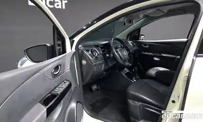 Renault QM3 2015 1.5 Автомат в Москве № 184886, миниатюра 10