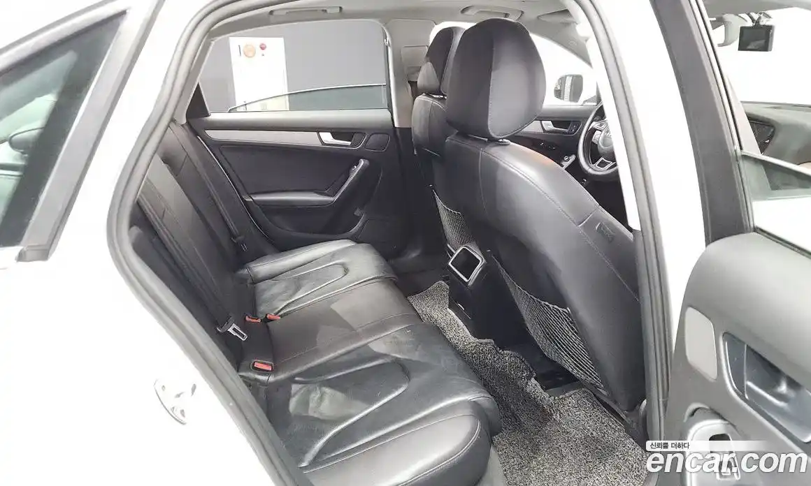 Audi A4 2015 2.0 Автомат в Москве № 187836, фото 12