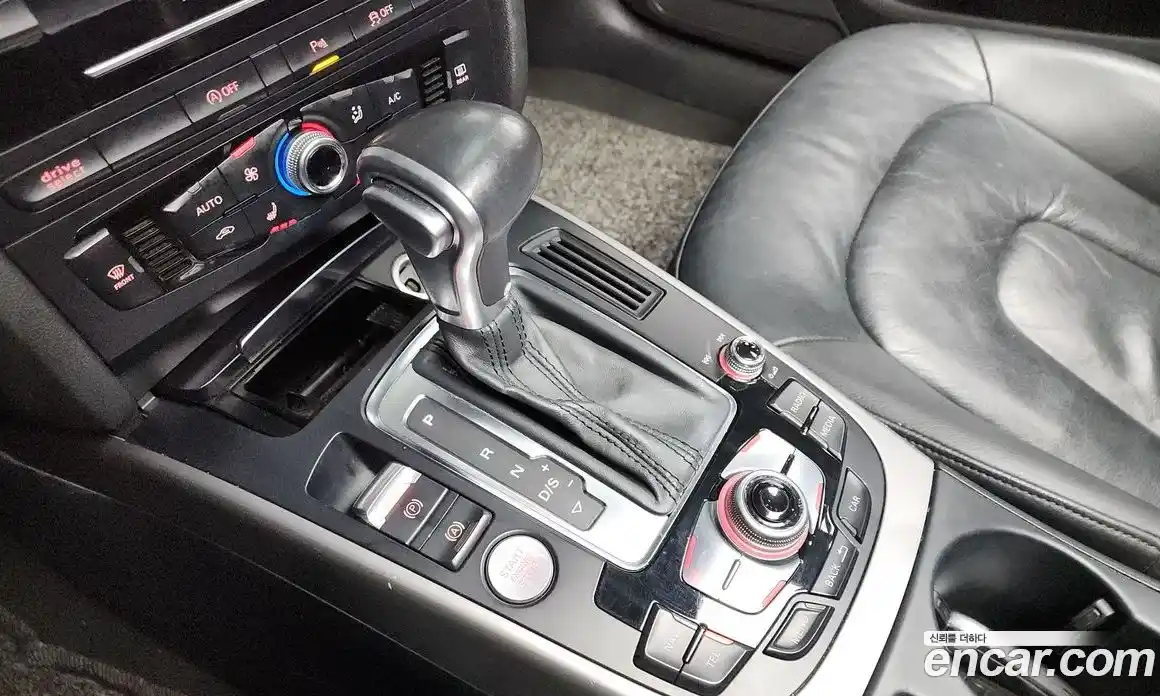 Audi A4 2015 2.0 Автомат в Москве № 187836, фото 13