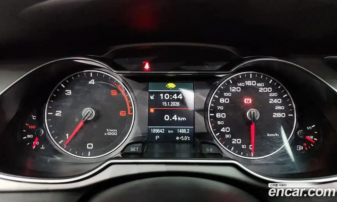 Audi A4 2015 2.0 Автомат в Москве № 187836, фото 10