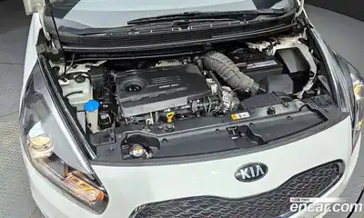 Kia Carens 2016 1.7 Автомат в Москве № 18839, миниатюра 5