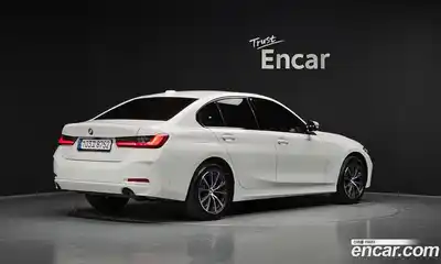 BMW 3-Series 2024 2.0 Автомат в Москве № 188408, миниатюра 3