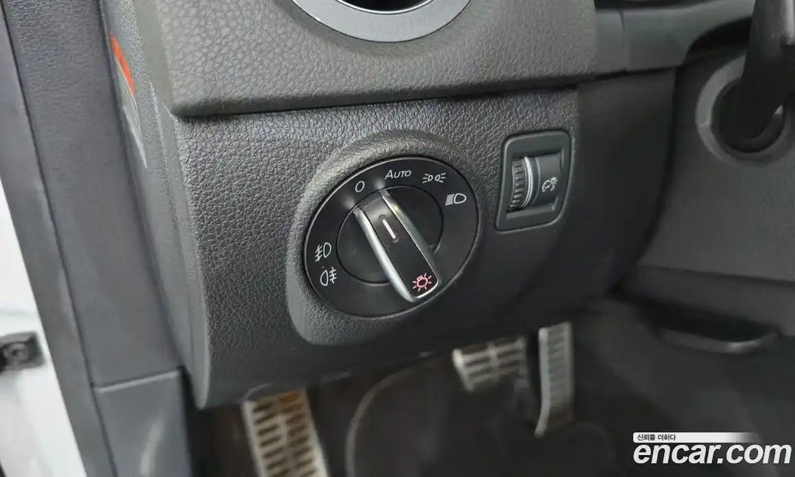 Volkswagen Tiguan 2014 2.0 Автомат в Москве № 188529, фото 20