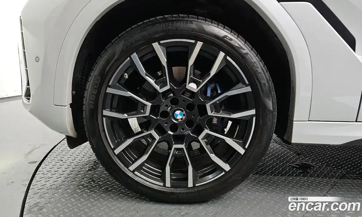 BMW X6 2024 3.0 Автомат в Москве № 189527, фото 11