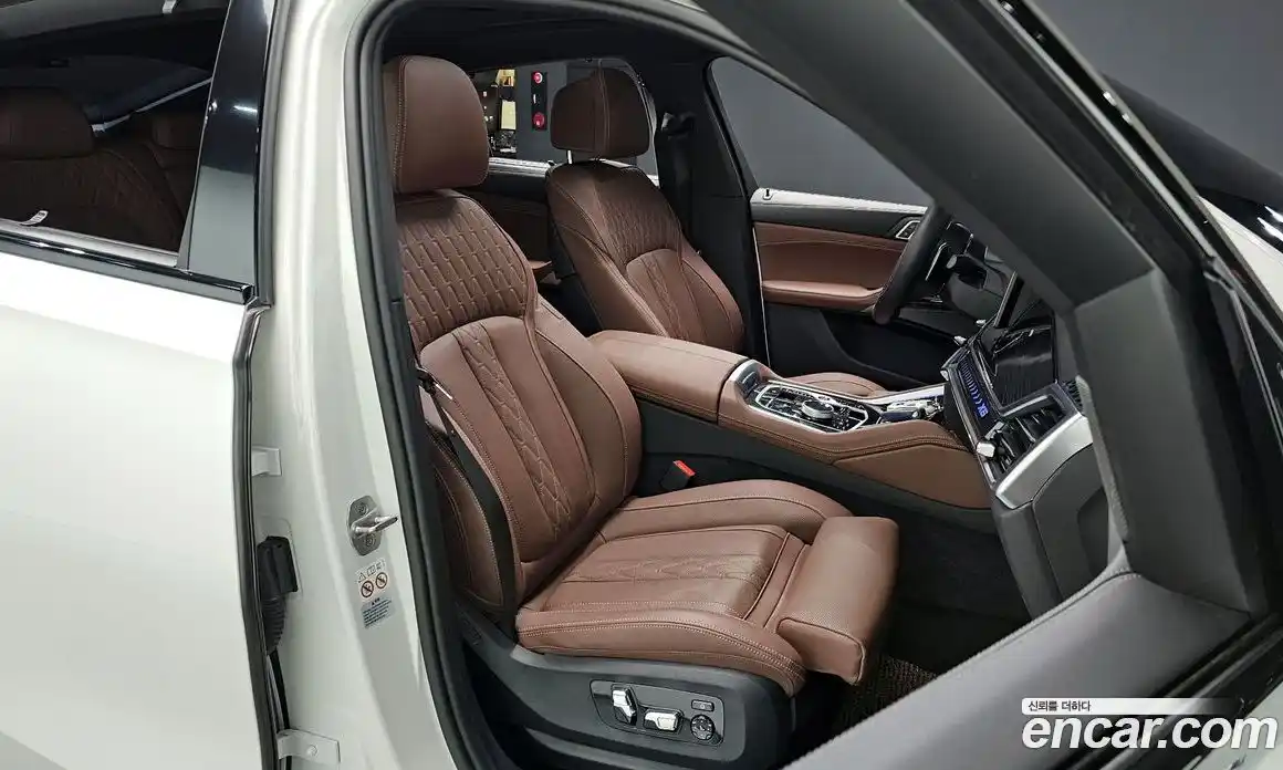 BMW X6 2024 3.0 Автомат в Москве № 189527, фото 16