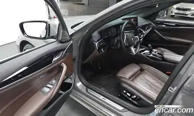 BMW 5-Series 2021 2.0 Автомат в Москве № 189831, миниатюра 3