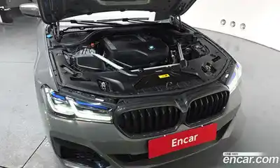 BMW 5-Series 2021 2.0 Автомат в Москве № 189831, миниатюра 4