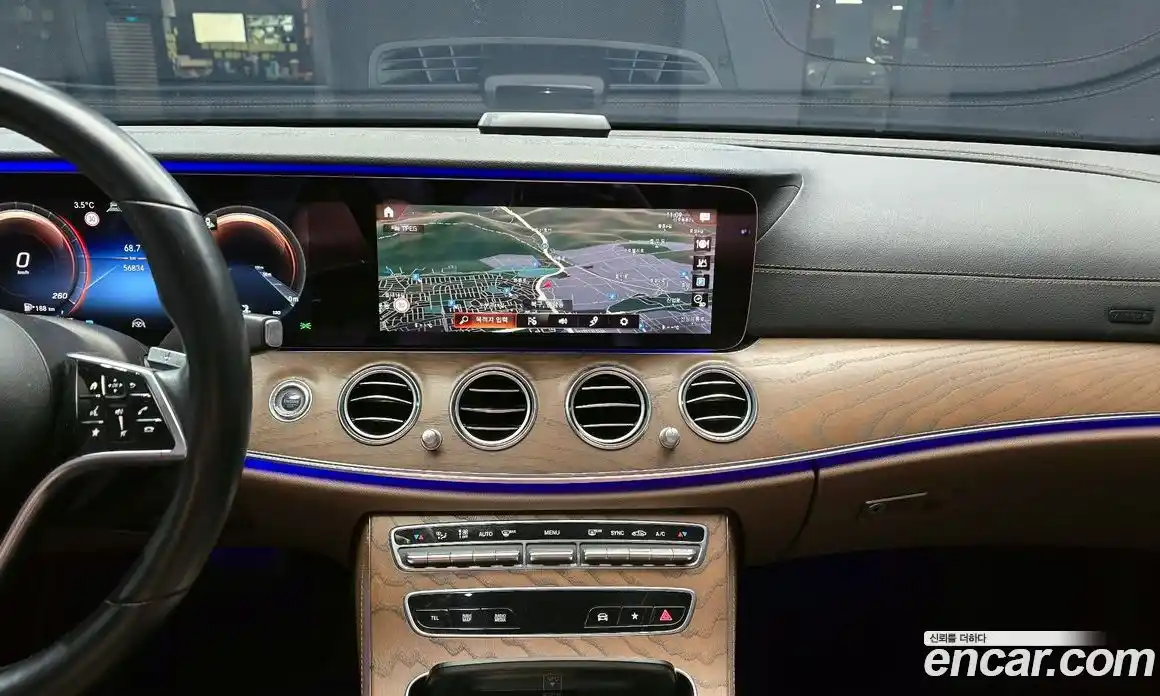 Mercedes-Benz E-Class 2021 2.0 Автомат в Москве № 192239, фото 16