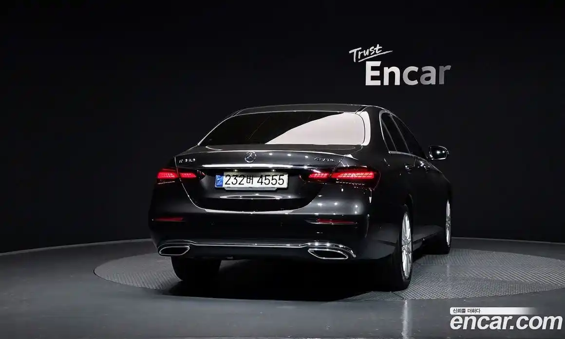 Mercedes-Benz E-Class 2021 2.0 Автомат в Москве № 192239, фото 10