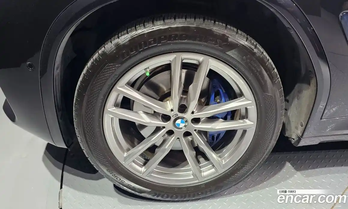 BMW X3 2021 2.0 Автомат в Москве № 192974, фото 1