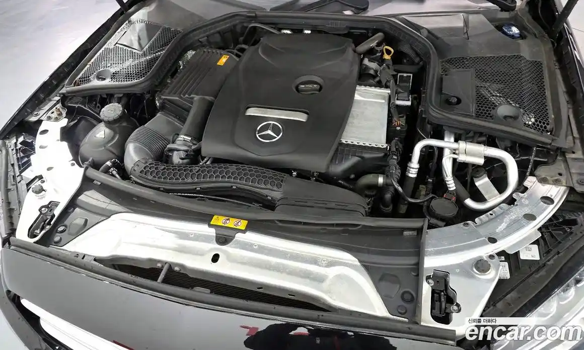 Mercedes-Benz C-Class 2018 2.0 Автомат в Москве № 194275, фото 3