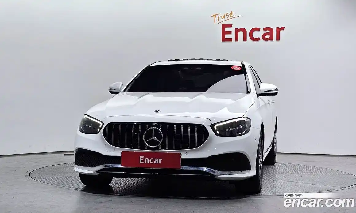 Mercedes-Benz E-Class 2021 2.0 Автомат в Москве № 194332, фото 13