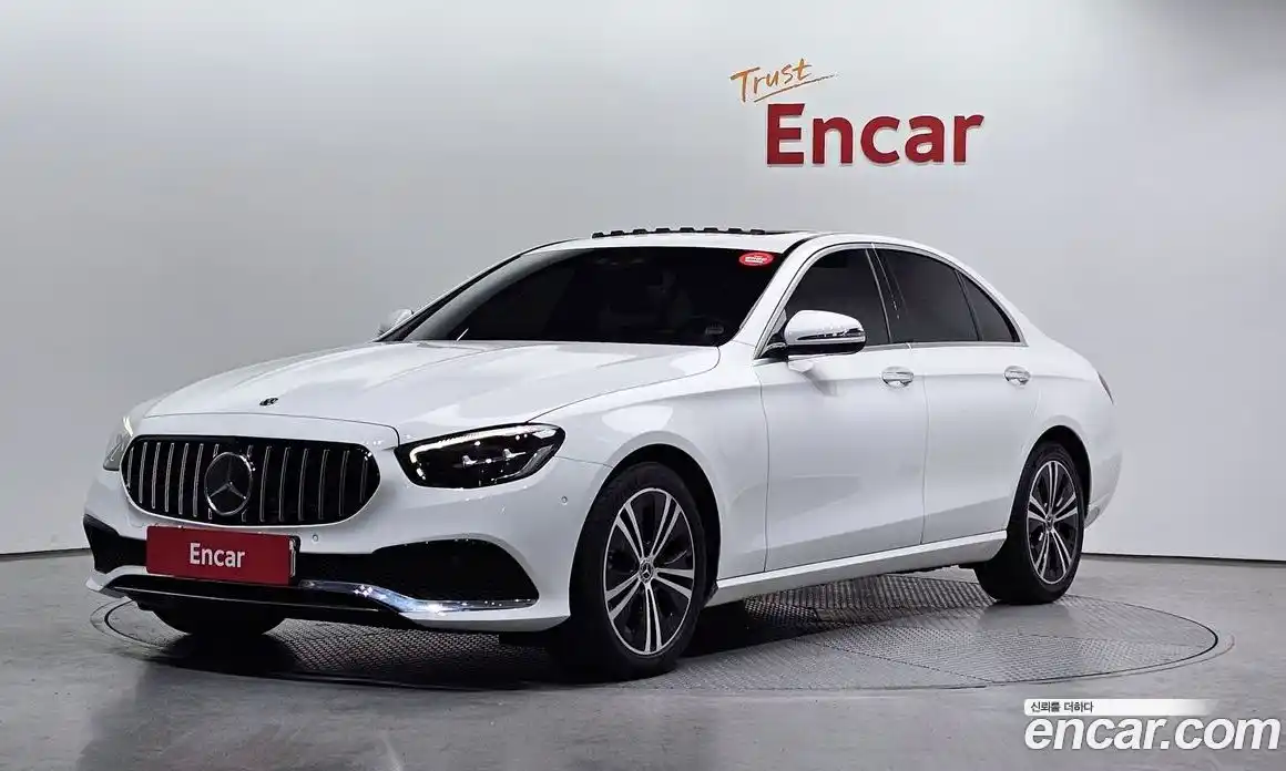 Mercedes-Benz E-Class 2021 2.0 Автомат в Москве № 194332, фото 14