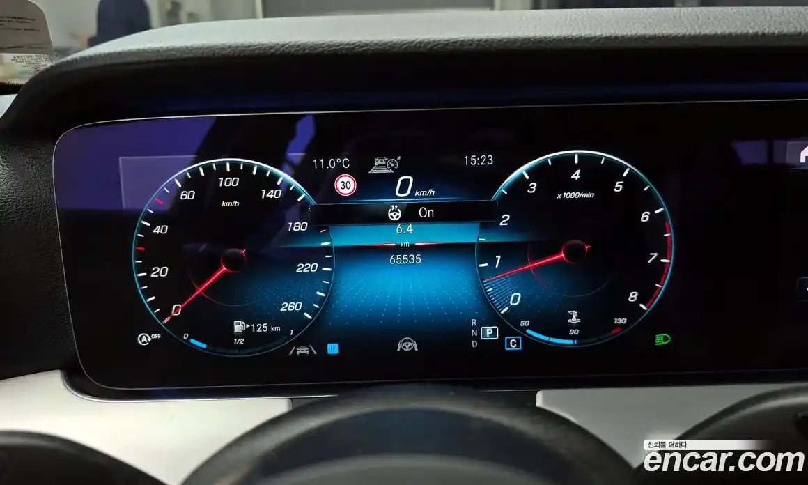 Mercedes-Benz E-Class 2021 2.0 Автомат в Москве № 194332, фото 8