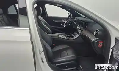 Mercedes-Benz E-Class 2020 2.0 Автомат в Москве № 194782, миниатюра 12