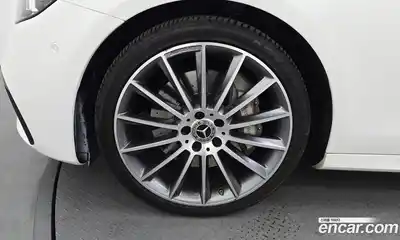 Mercedes-Benz E-Class 2020 2.0 Автомат в Москве № 194782, миниатюра 2