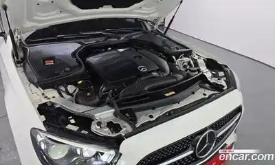 Mercedes-Benz E-Class 2020 2.0 Автомат в Москве № 194782, миниатюра 4