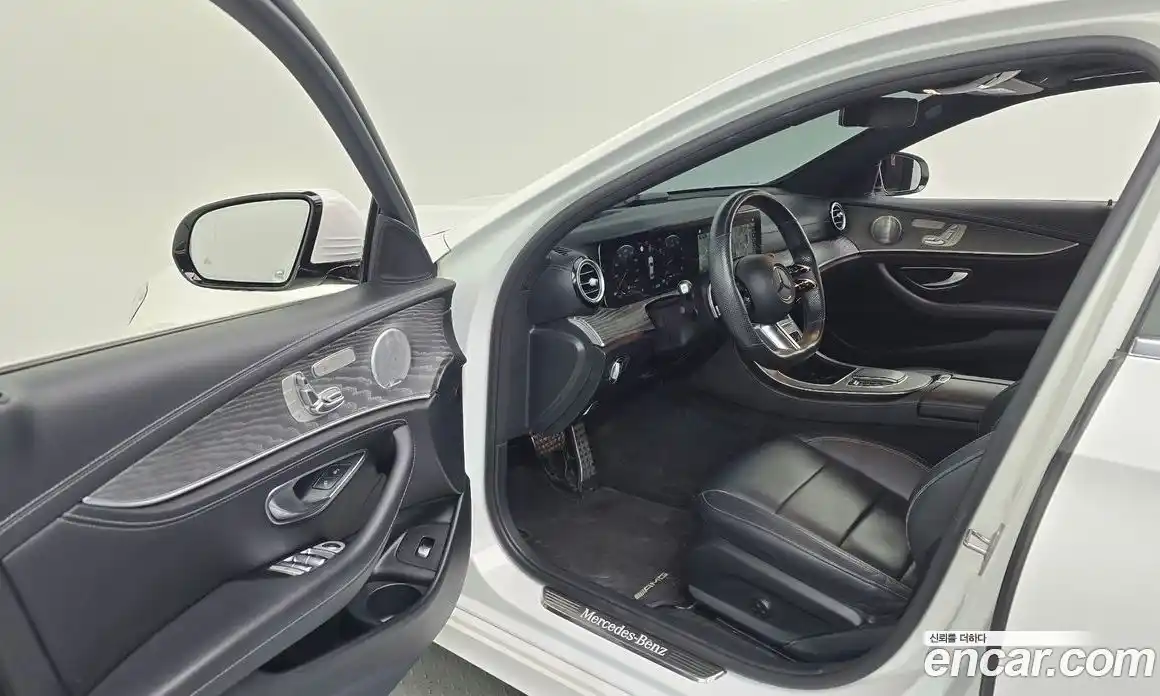 Mercedes-Benz E-Class 2020 2.0 Автомат в Москве № 194782, фото 8