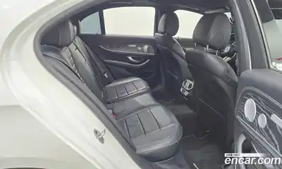 Mercedes-Benz E-Class 2020 2.0 Автомат в Москве № 194782, миниатюра 9