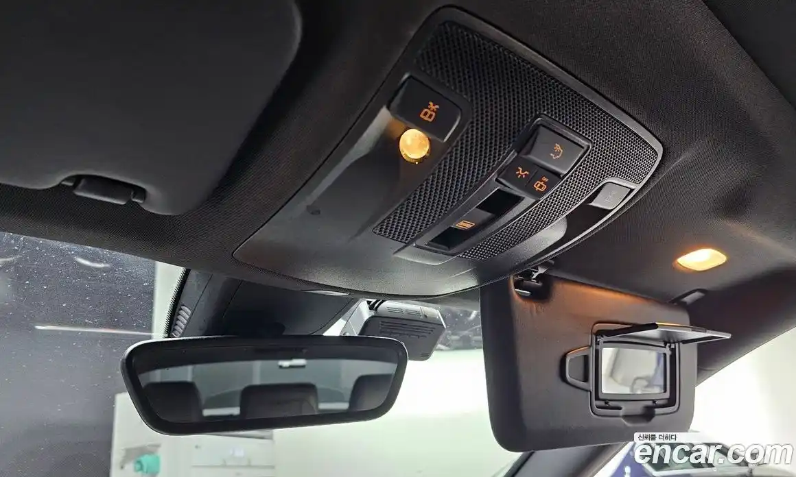 Mercedes-Benz CLA-Class 2018 2.0 Автомат в Москве № 195476, фото 13