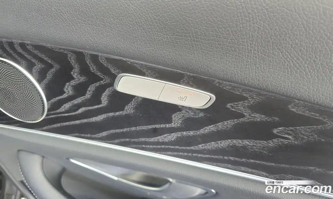 Mercedes-Benz E-Class 2018 2.0 Автомат в Москве № 195583, фото 14