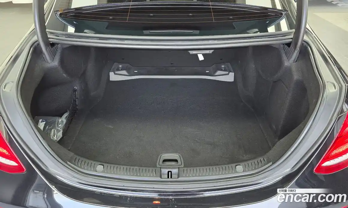 Mercedes-Benz E-Class 2018 2.0 Автомат в Москве № 195583, фото 19