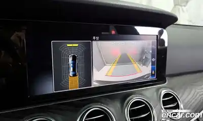 Mercedes-Benz E-Class 2018 2.0 Автомат в Москве № 195583, миниатюра 10