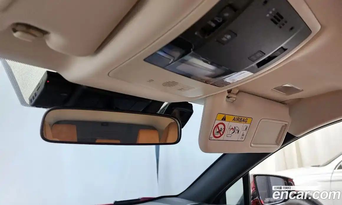 Lexus UX 2022 0.2 Автомат в Москве № 198757, фото 15