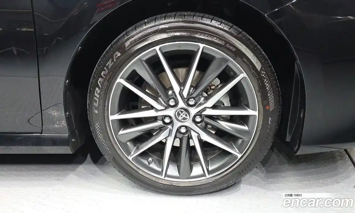 Toyota Camry 2024 2.5 Автомат в Москве № 199518, фото 15