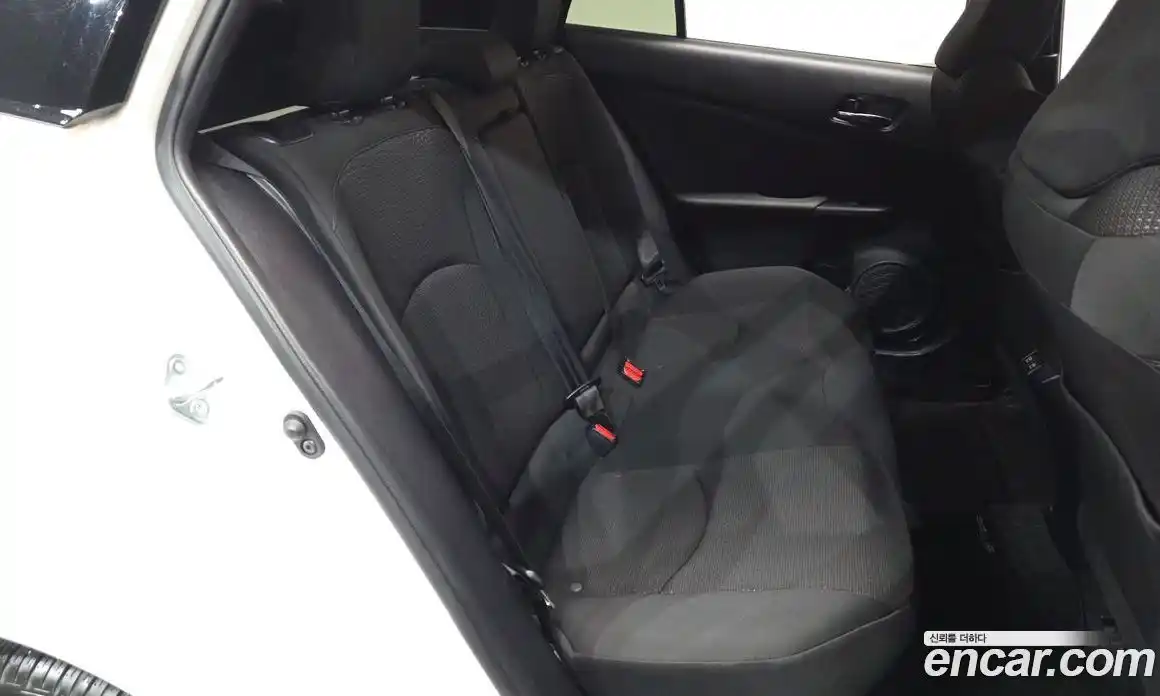 Toyota Prius 2019 1.8 Автомат в Москве № 199568, фото 11