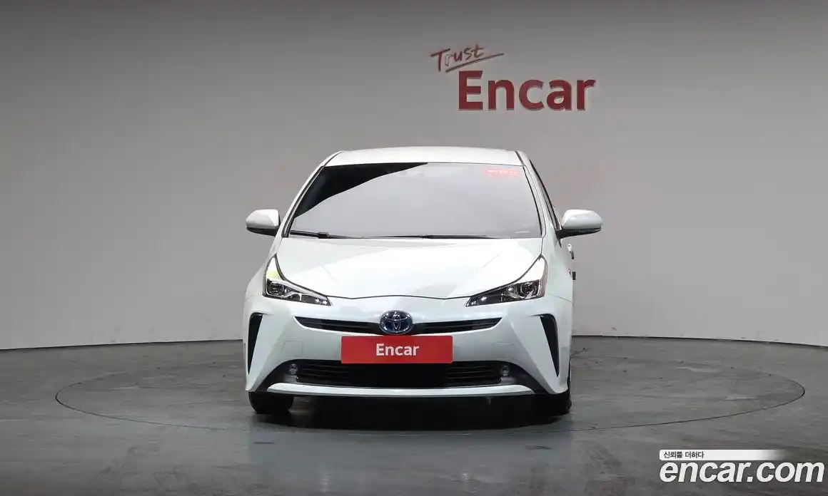 Toyota Prius 2019 1.8 Автомат в Москве № 199568, фото 10