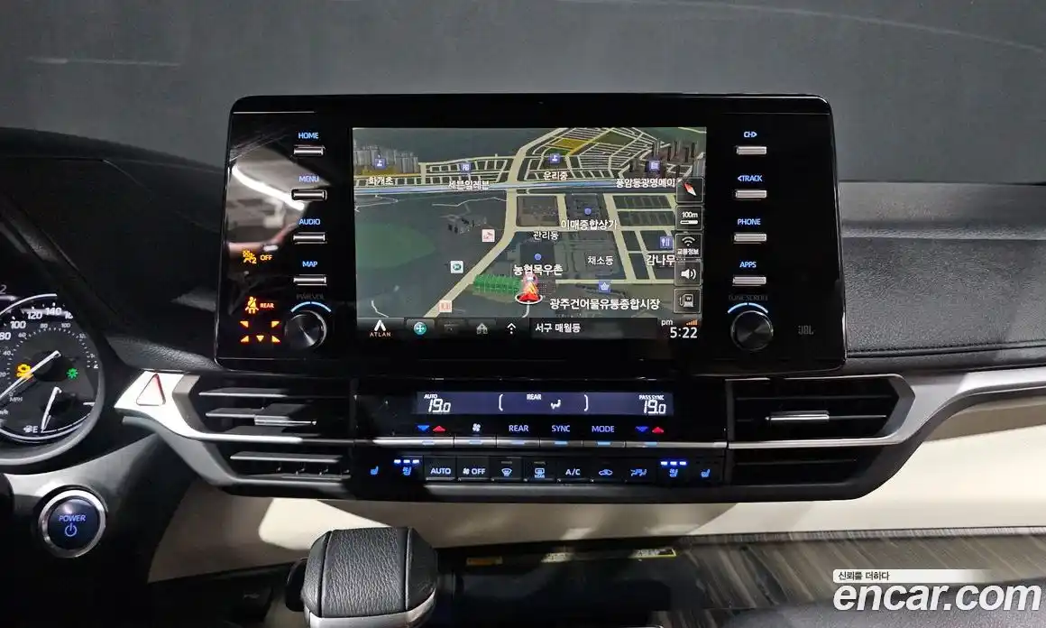 Toyota Sienna 2021 2.5 Автомат в Москве № 199622, фото 7