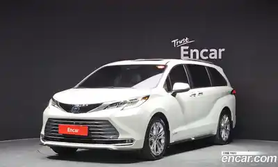 Toyota Sienna 2021 2.5 Автомат в Москве № 199622, миниатюра 8