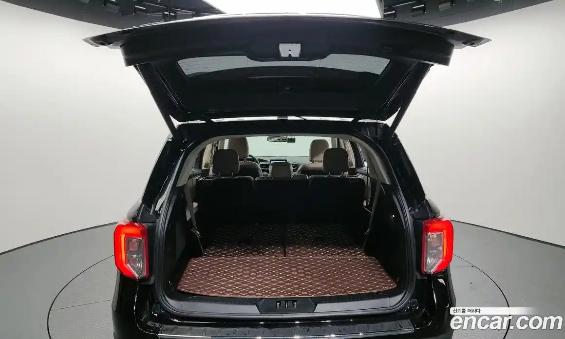 Ford Explorer 2020 2.3 Автомат в Москве № 199845, фото 12