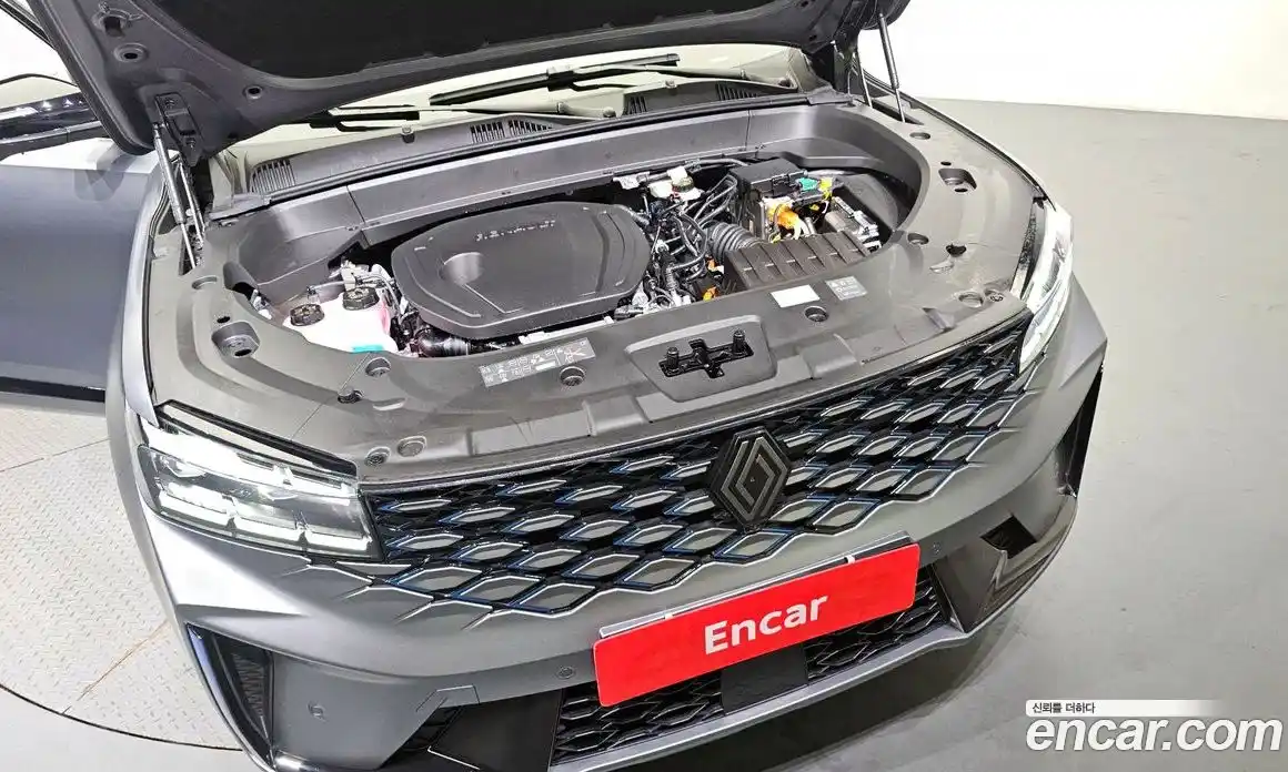 Renault Grand Koleos 2025 1.5 Автомат в Москве № 205042, фото 3