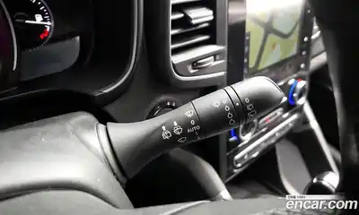 Renault QM6 2023 2.0 Автомат в Москве № 205840, миниатюра 3