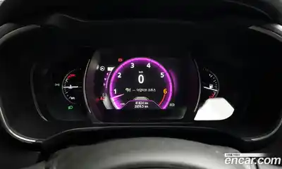 Renault QM6 2023 2.0 Автомат в Москве № 205840, миниатюра 4