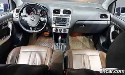 Volkswagen Polo, 2015