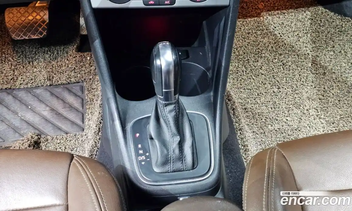 Volkswagen Polo 2015 1.4 Автомат в Москве № 207306, фото 16