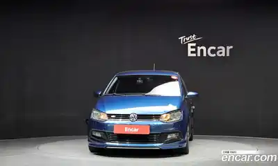 Volkswagen Polo 2015 1.4 Автомат в Москве № 207306, миниатюра 3