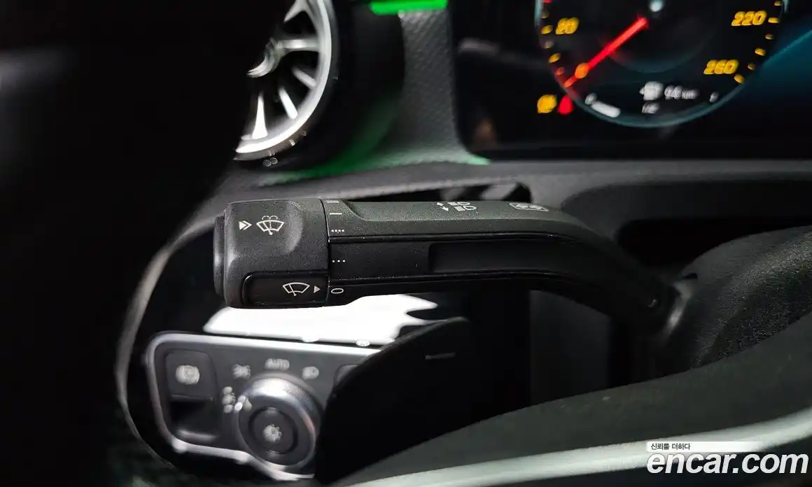 Mercedes-Benz A-Class 2021 2.0 Автомат в Москве № 211990, фото 20