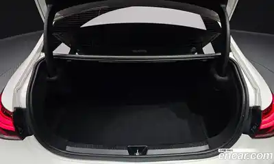 Mercedes-Benz A-Class 2021 2.0 Автомат в Москве № 211990, миниатюра 2