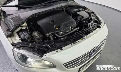 Volvo S60 2015 1.6 Автомат в Москве № 212280, миниатюра 11