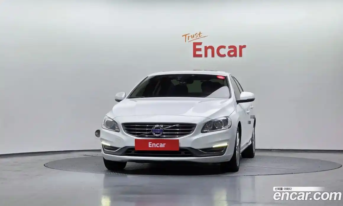 Volvo S60 2015 1.6 Автомат в Москве № 212280, фото 12