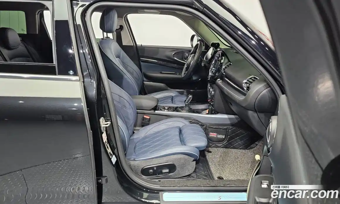 Mini Clubman 2023 2.0 Автомат в Москве № 214243, фото 6