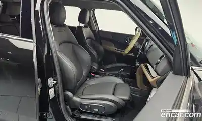 Mini Countryman 2020 1.5 Автомат в Москве № 214346, миниатюра 3