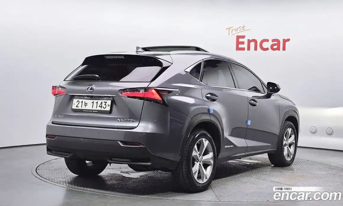 Lexus NX 2017 2.5 Автомат в Москве № 214678, фото 17