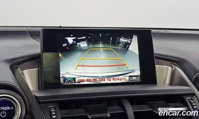 Lexus NX 2017 2.5 Автомат в Москве № 214678, миниатюра 2